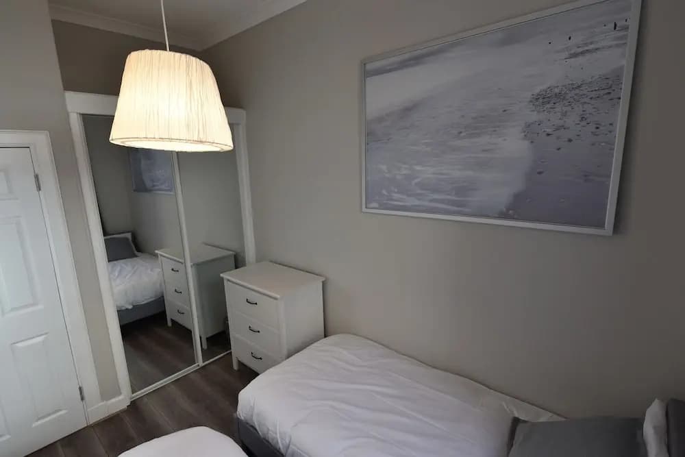 First - Caledonian House Apartment - photo 2