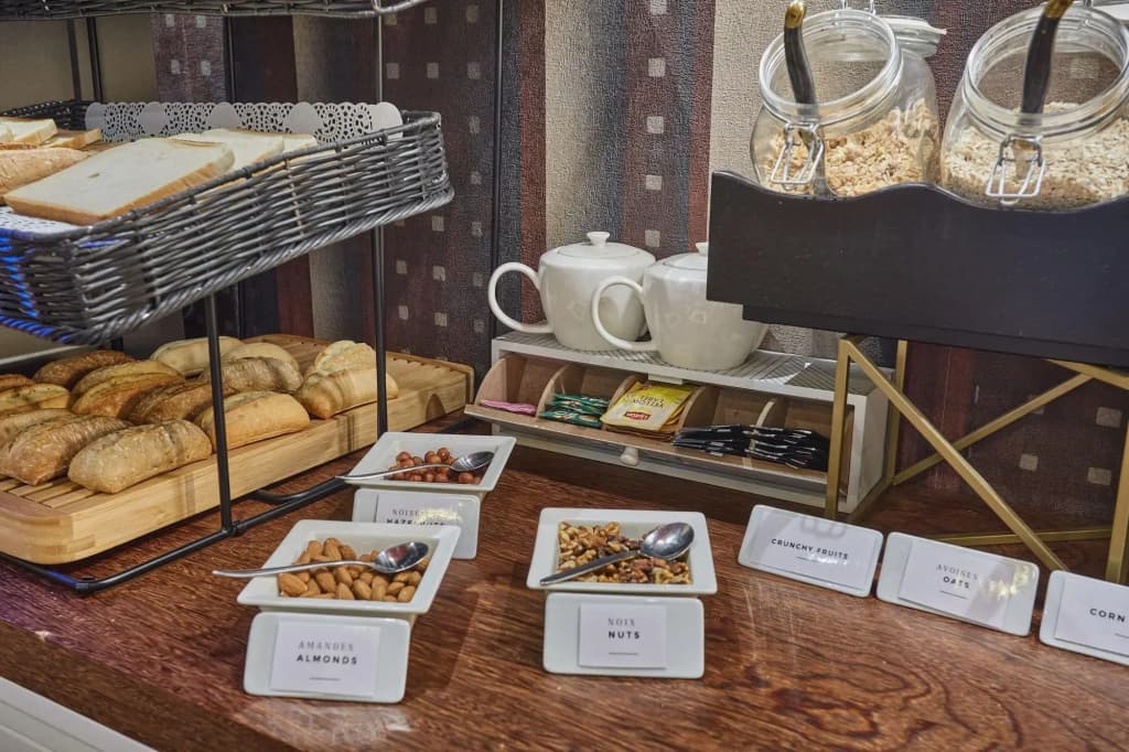 Lux Hotel Picpus - photo 14