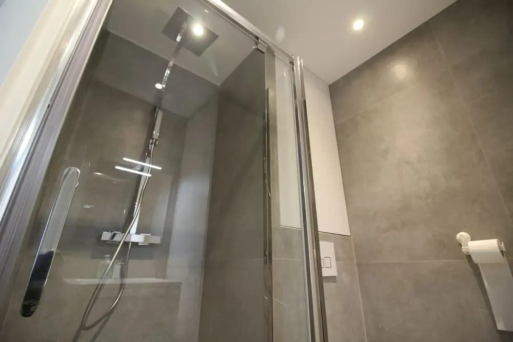 Nice Booking Castel Joli 200M Prom - photo 8