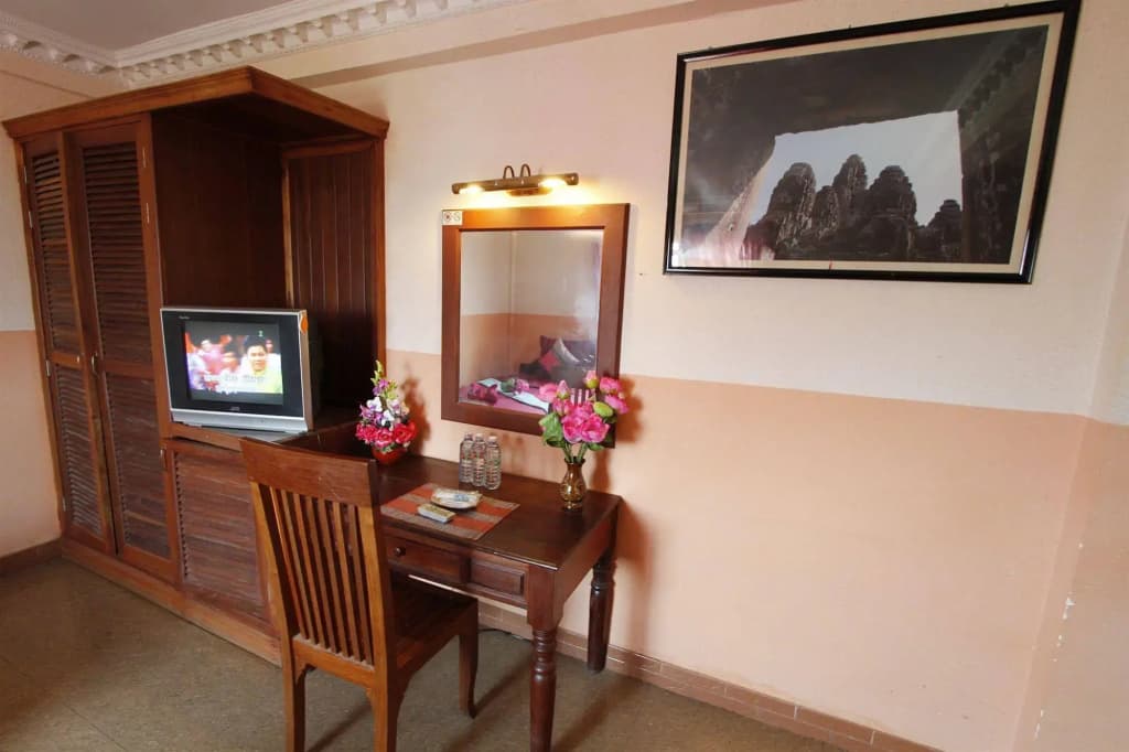 Adan World Hostel - photo 3