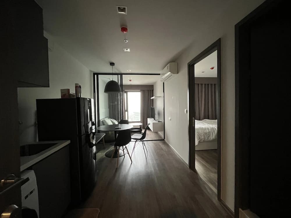 1 bed plus condo near JJ market - photo 4