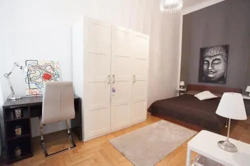 Royal Center Apartment - photo 27