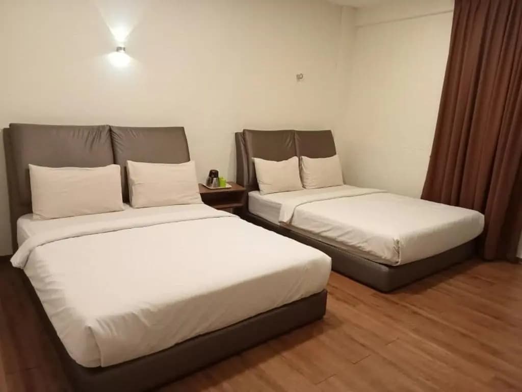 OYO 960 I Harmony Hotel - photo 3