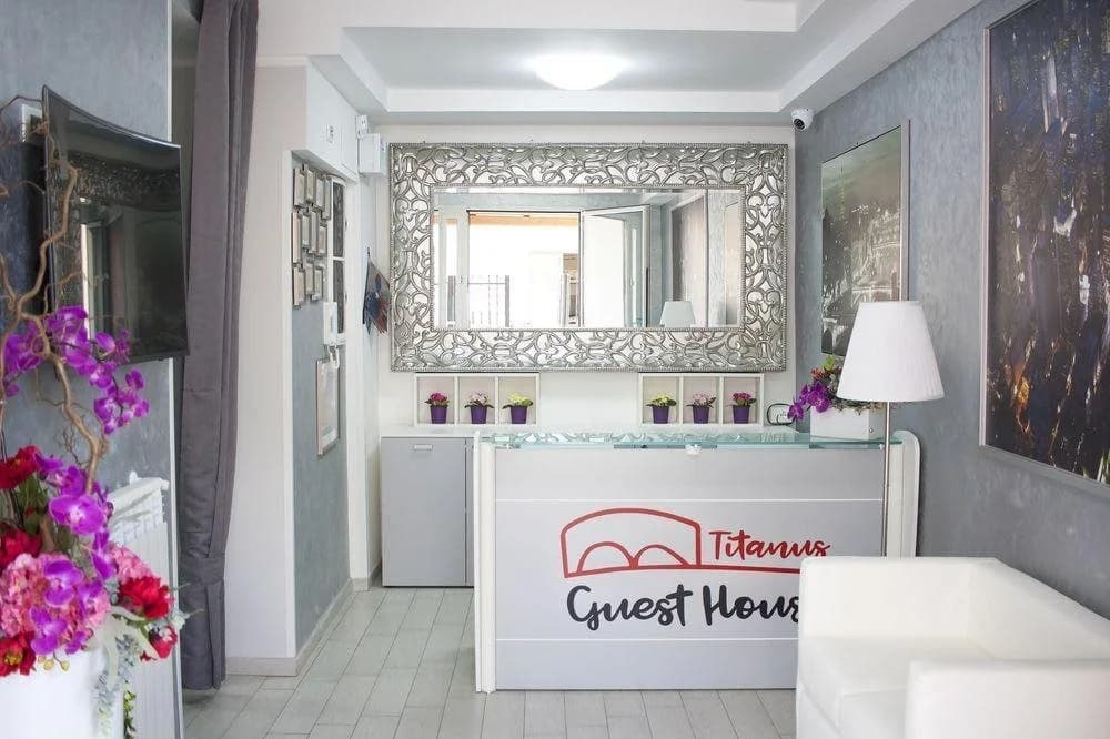 Titanus Guest House - photo 11