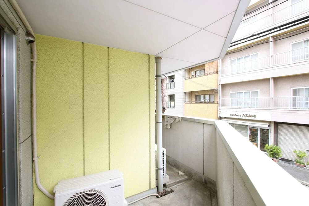 Guest House Osaka Tsukamoto - photo 11