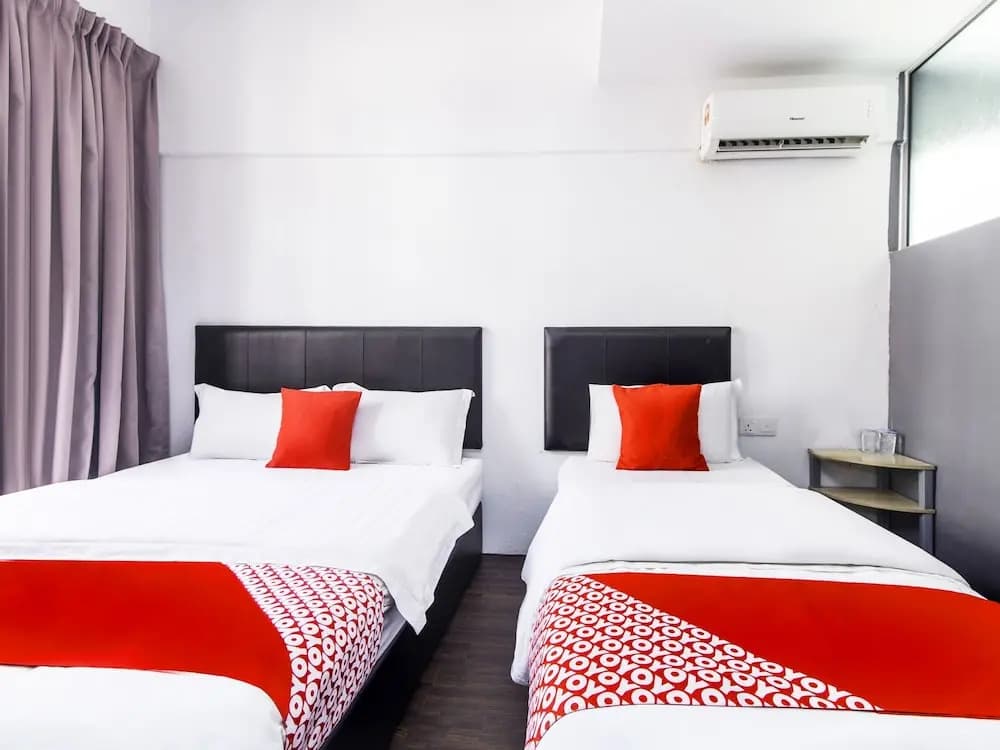 OYO 251 Intime Hotel - photo 4