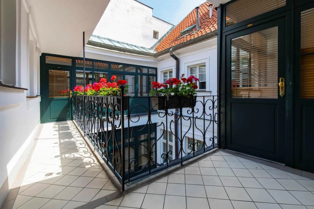 Royal Route Residence - photo 11