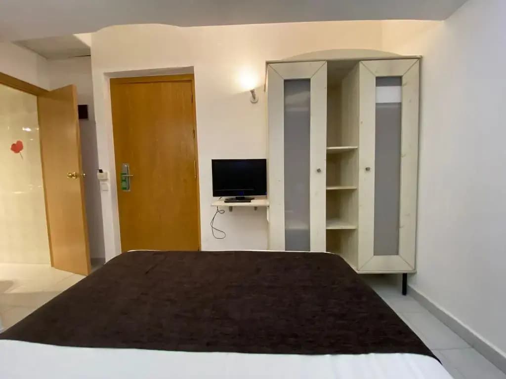 Hotel & Apartments Travessera - photo 6