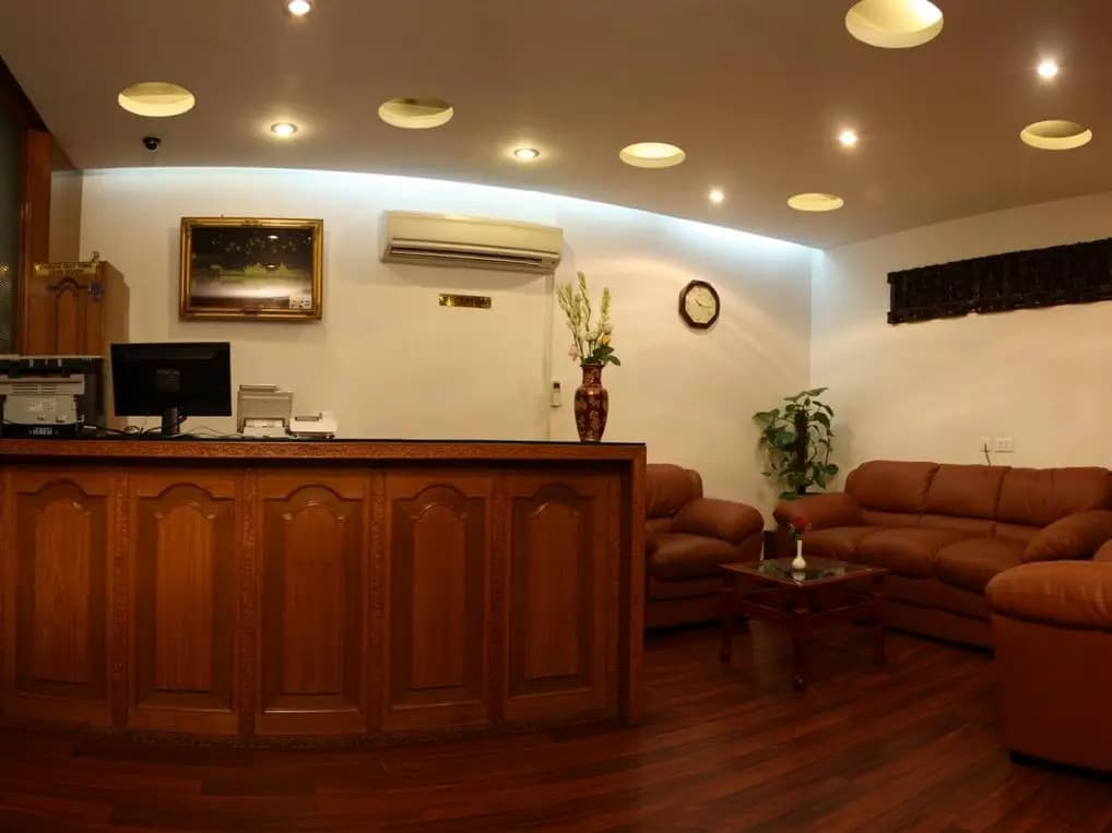 Hotel Forest Green - photo 2
