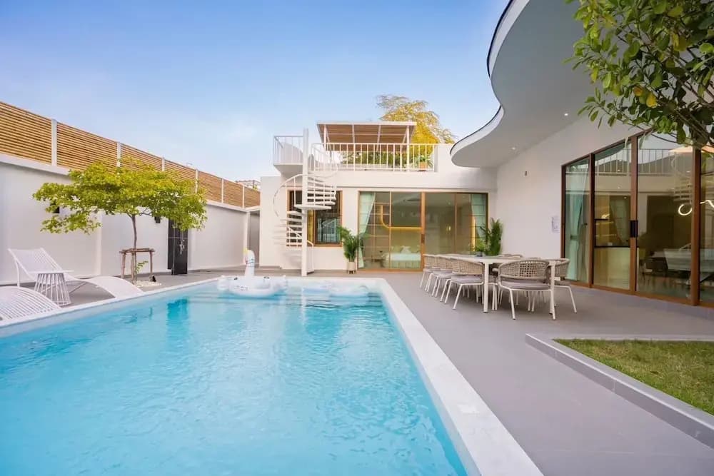 Paco Villa Pattaya - photo 1