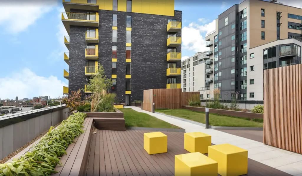 Millharbour Apartments By Charles Hope - photo 13