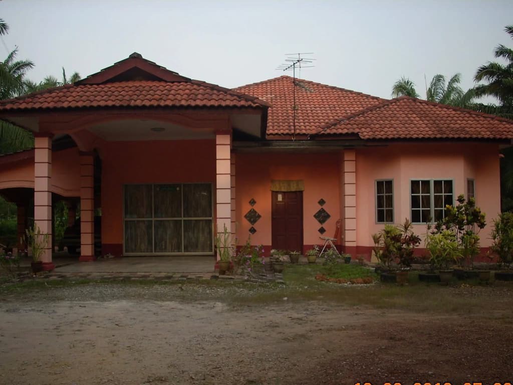 Homestay Pachitan - main photo