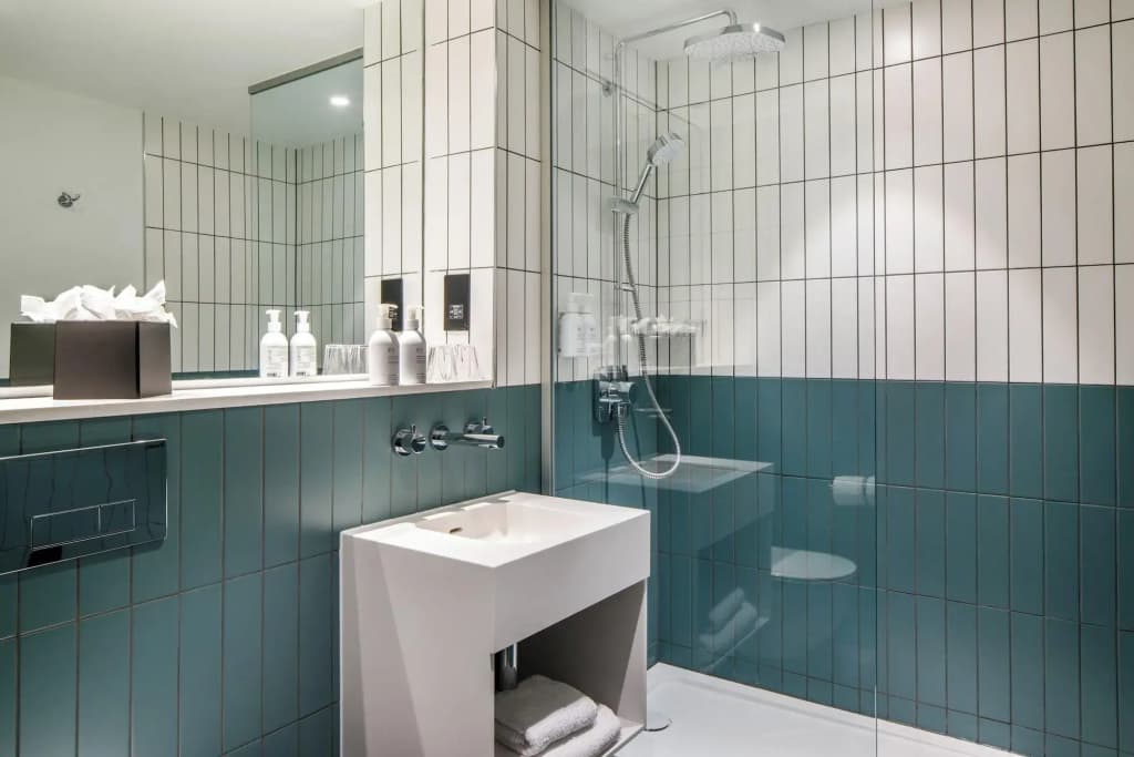 Southgate Hotel London - photo 40