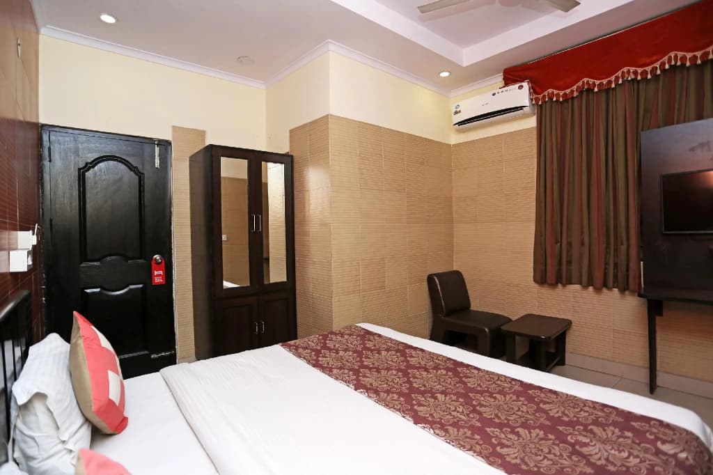 OYO Flagship 14164 Satwah 29 - photo 5