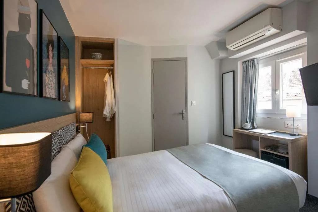 Hôtel Bristol - photo 19
