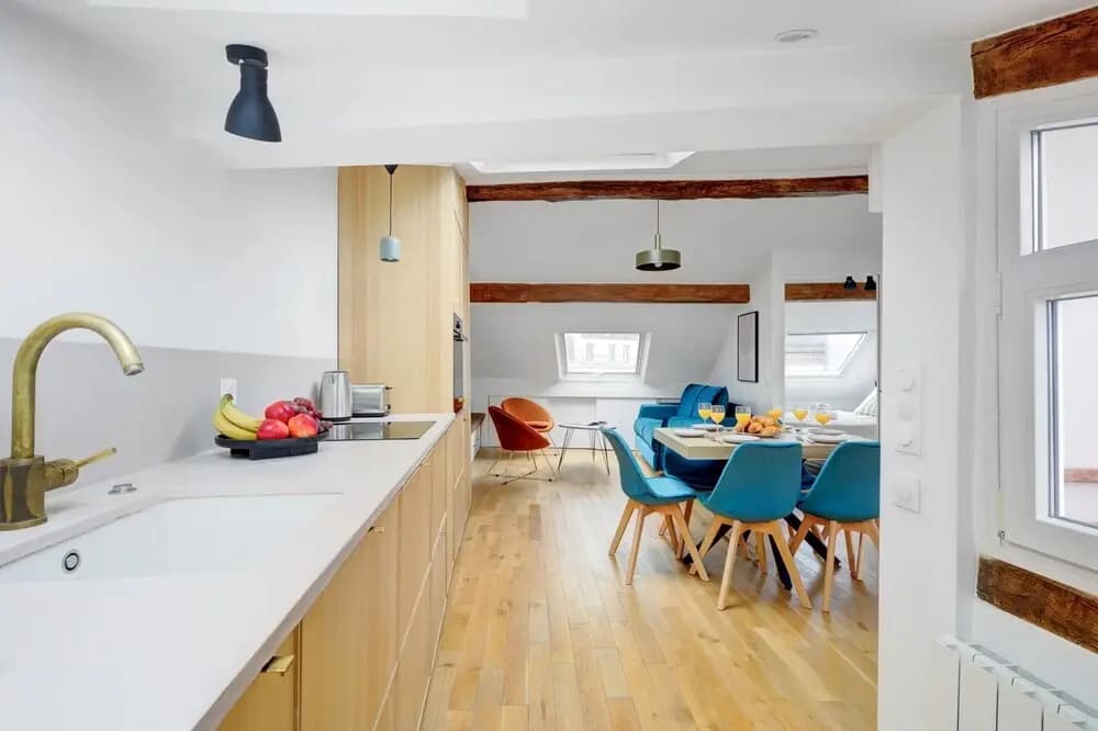 Cozy & Elegant Retreat Near Notre-Dame - photo 14