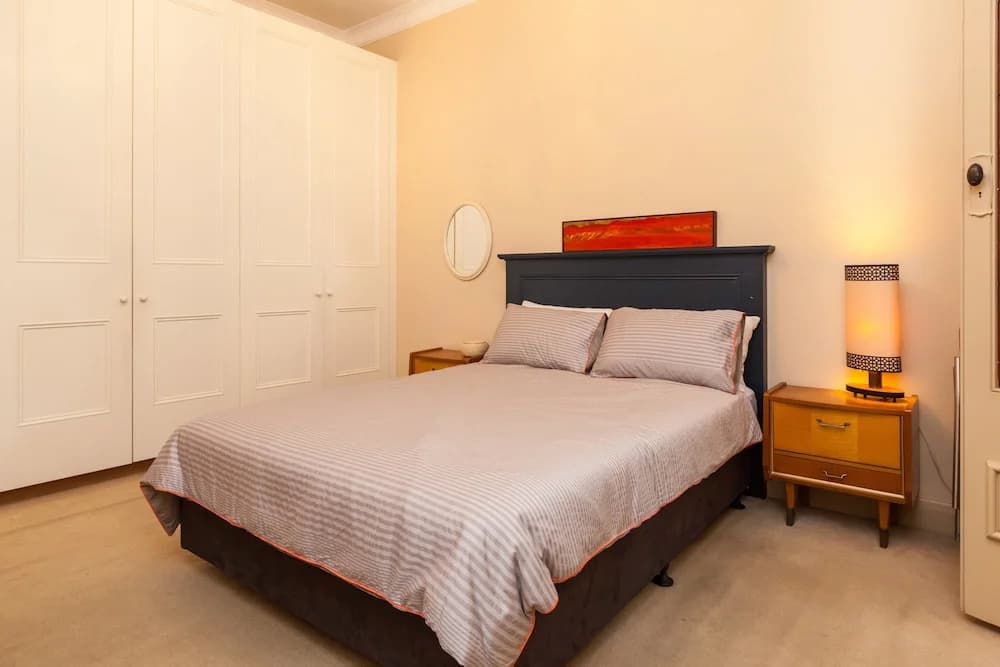 MADELINE, 1BDR Fitzroy Apartment - photo 5