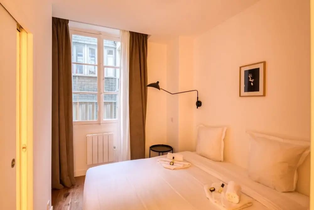Spacious Apartment Near Madeleine - photo 2