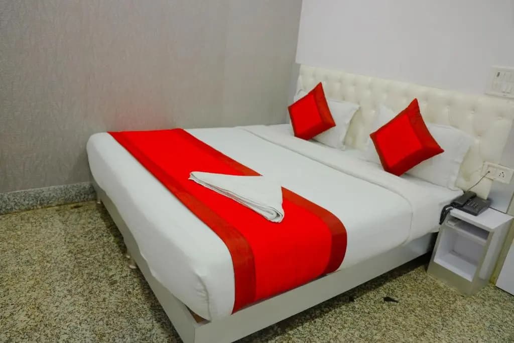 Hotel NewTech Near New Delhi Railway Station - photo 2