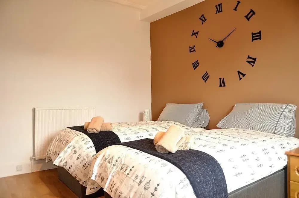 Temple Park Apartment - photo 1