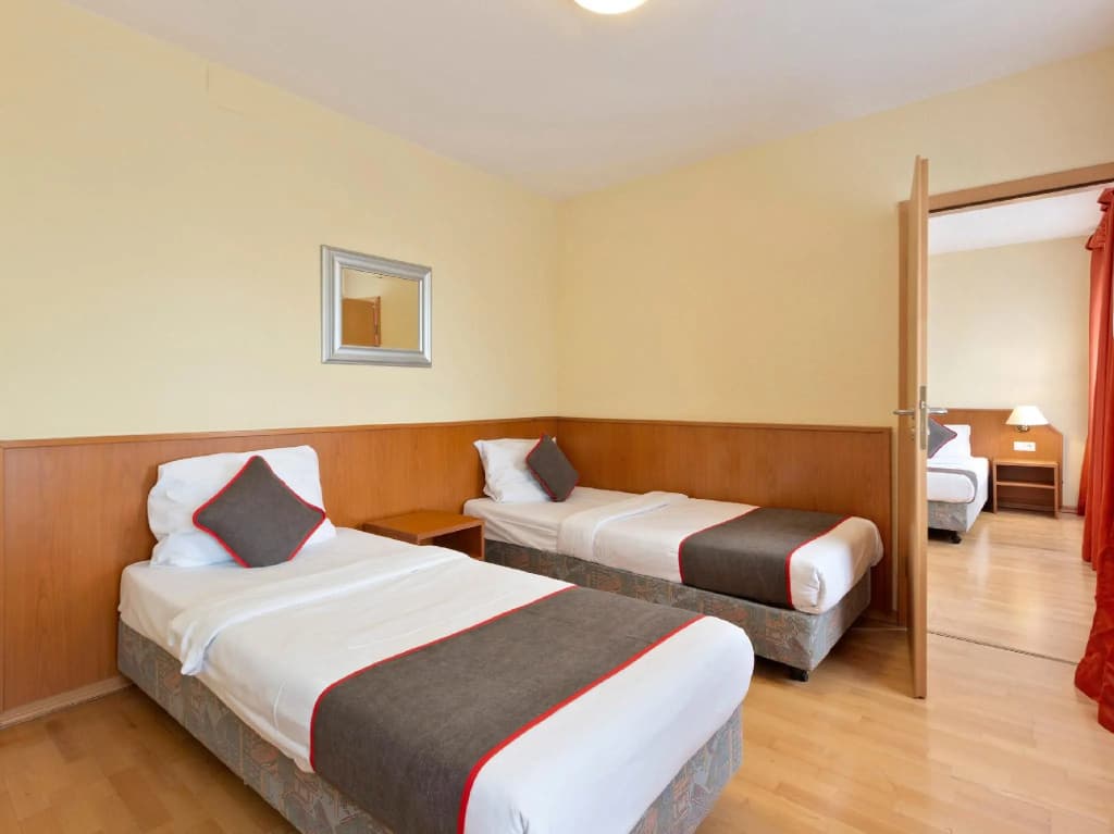 Hotel Bohemia - photo 6