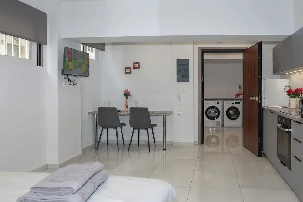 New Pagrati Studio Modern & Cozy - photo 14