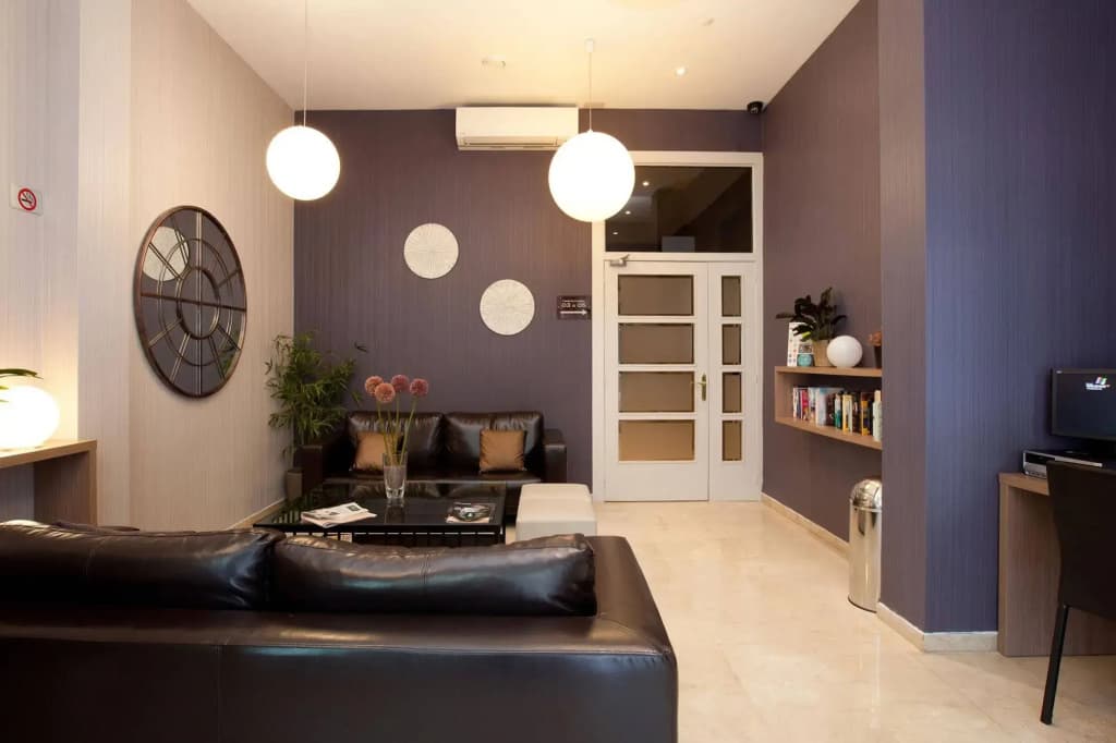 Hostal Centric - photo 1