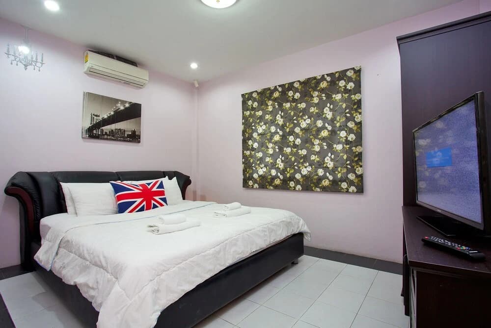 Villa Enigma - photo 1