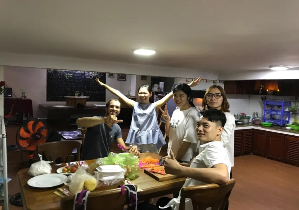 4 Seasons Hostel - photo 23