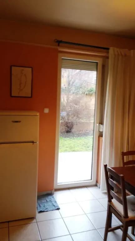 UJPEST - photo 11