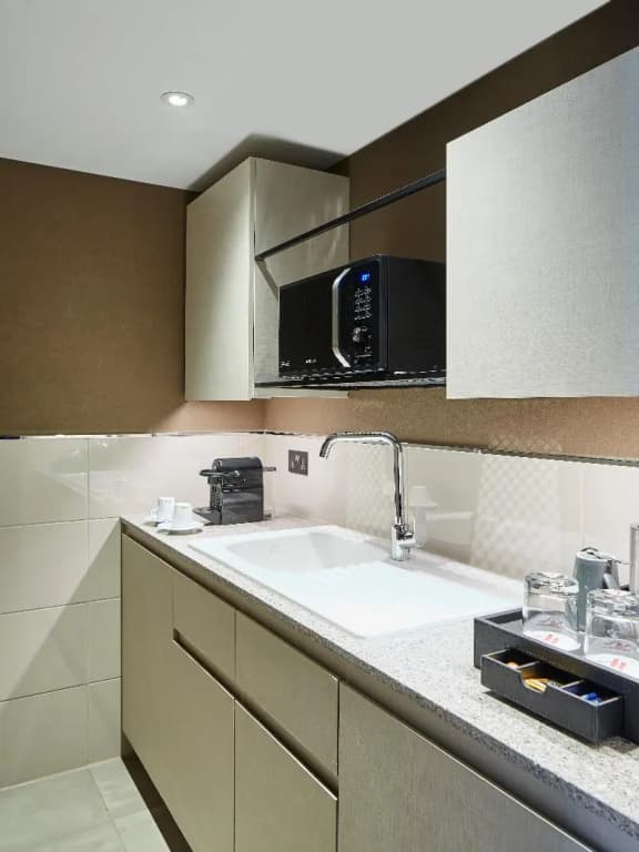 London Marriott Hotel Regents Park - photo 24