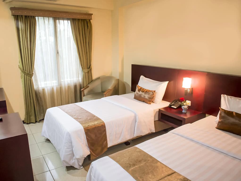 Jusenny Hotel - photo 3