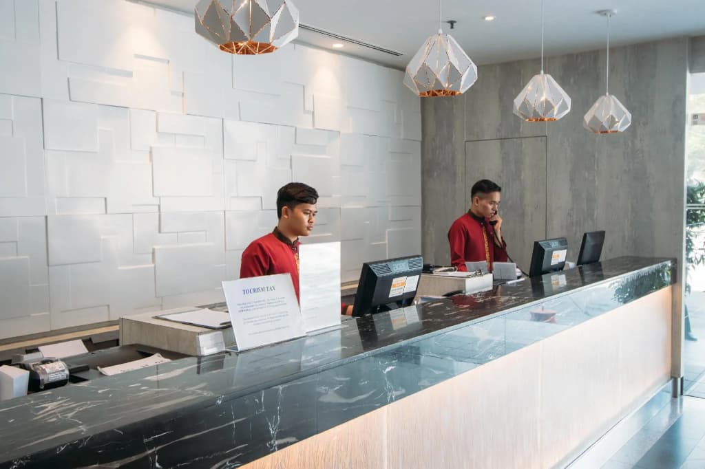 Hotel Continental - photo 18