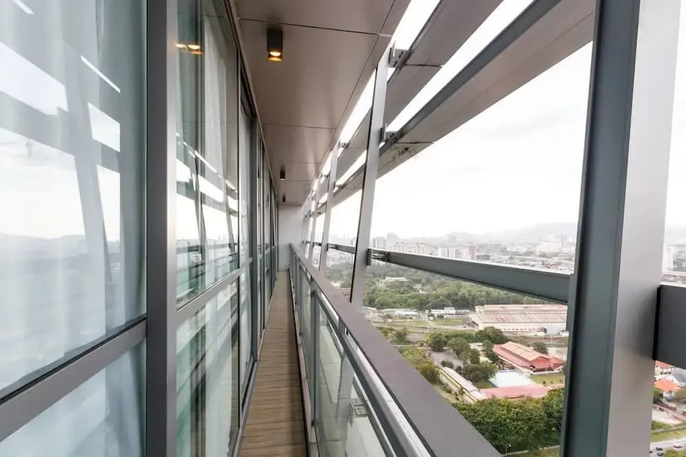 3BR Sky Views by GuestReady - photo 7