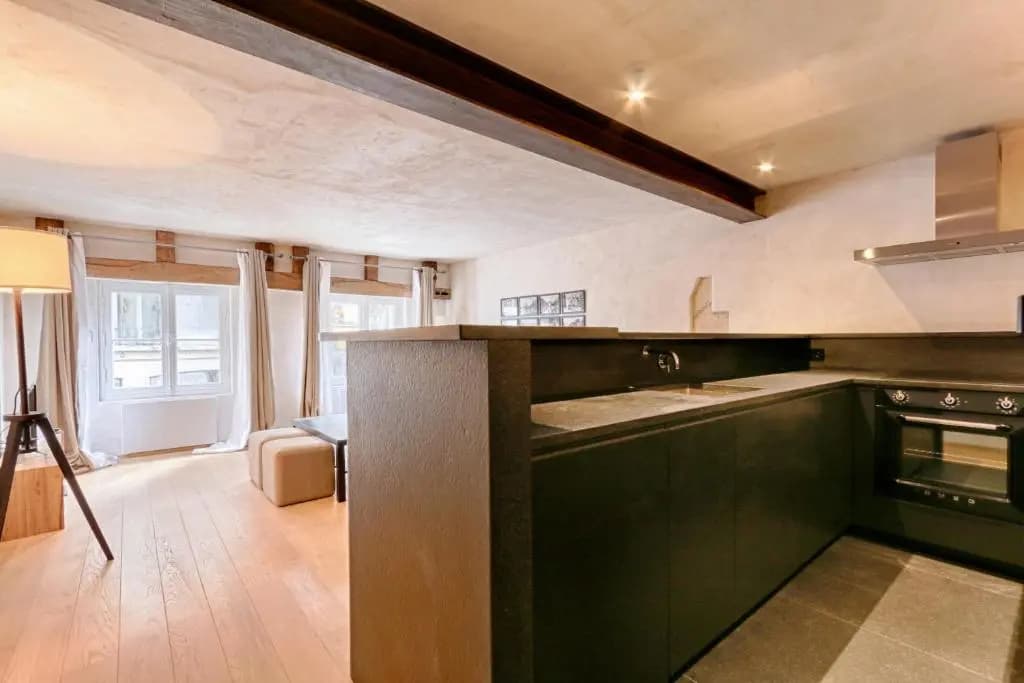 Luxurious & Design Flat 2BR/8P- Boulevard Saint Germain - photo 17