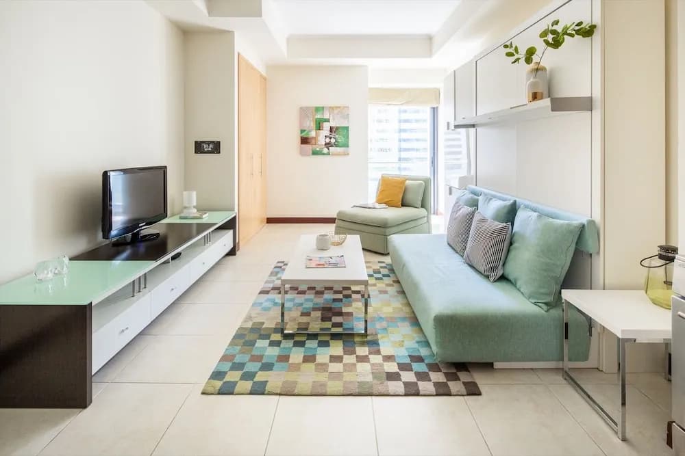 Spacious + Modern Studio in JLT - Sleeps 3 - photo 1