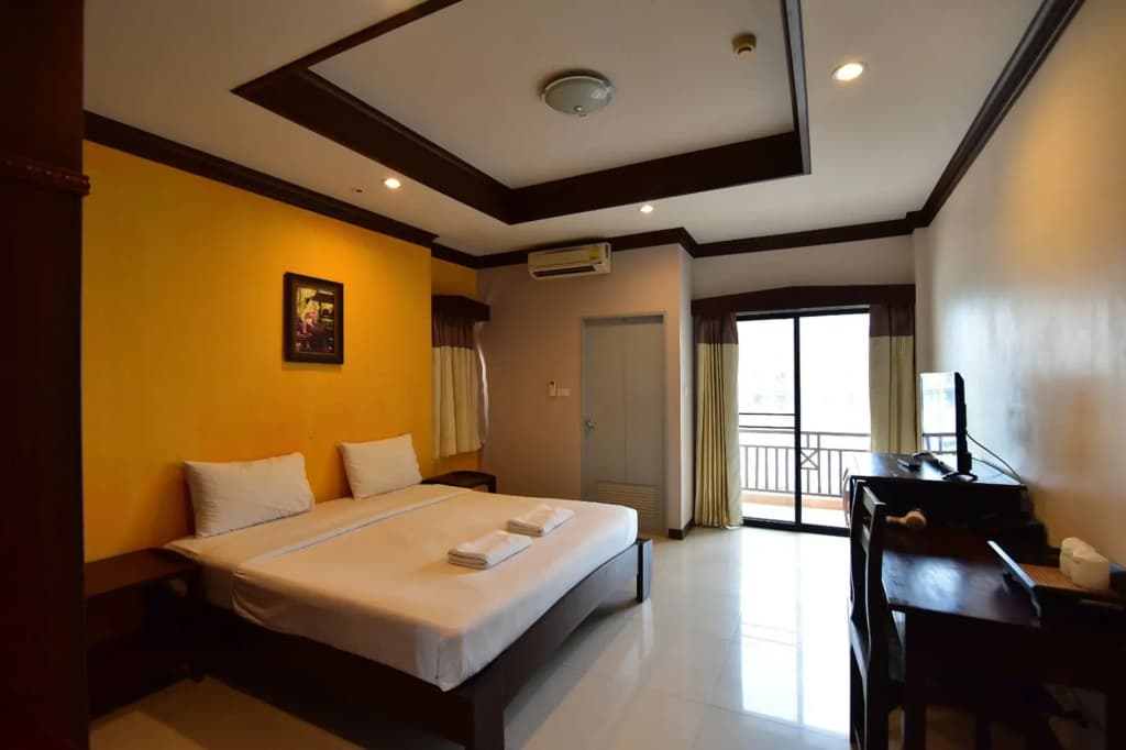 Narawan Hotel - photo 2