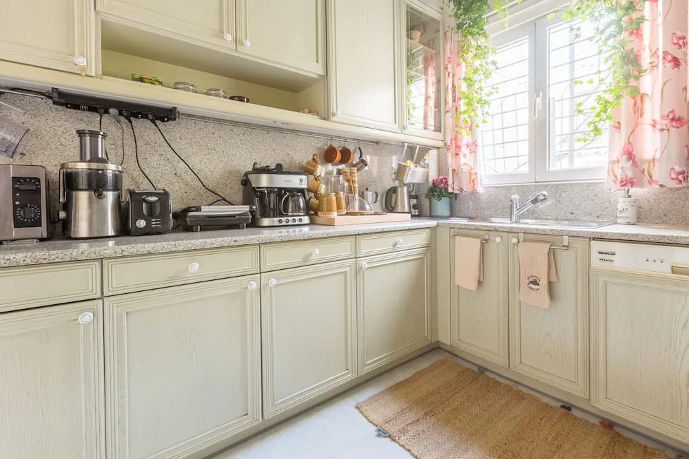 Sunny Luxurious 2Br 2Ba Apt In Athens - photo 25