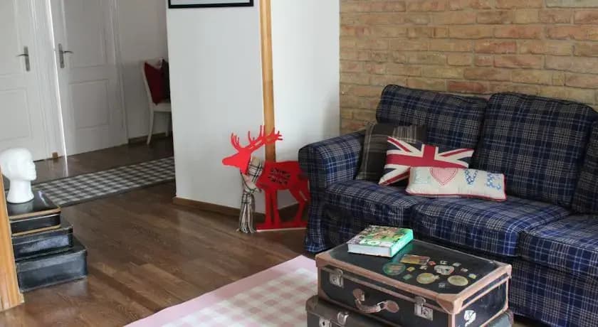 District Seven Spacious Apartments - photo 6