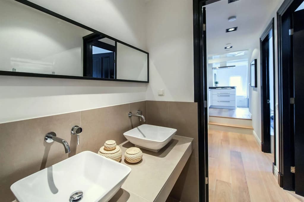Tropen Apartments - photo 8