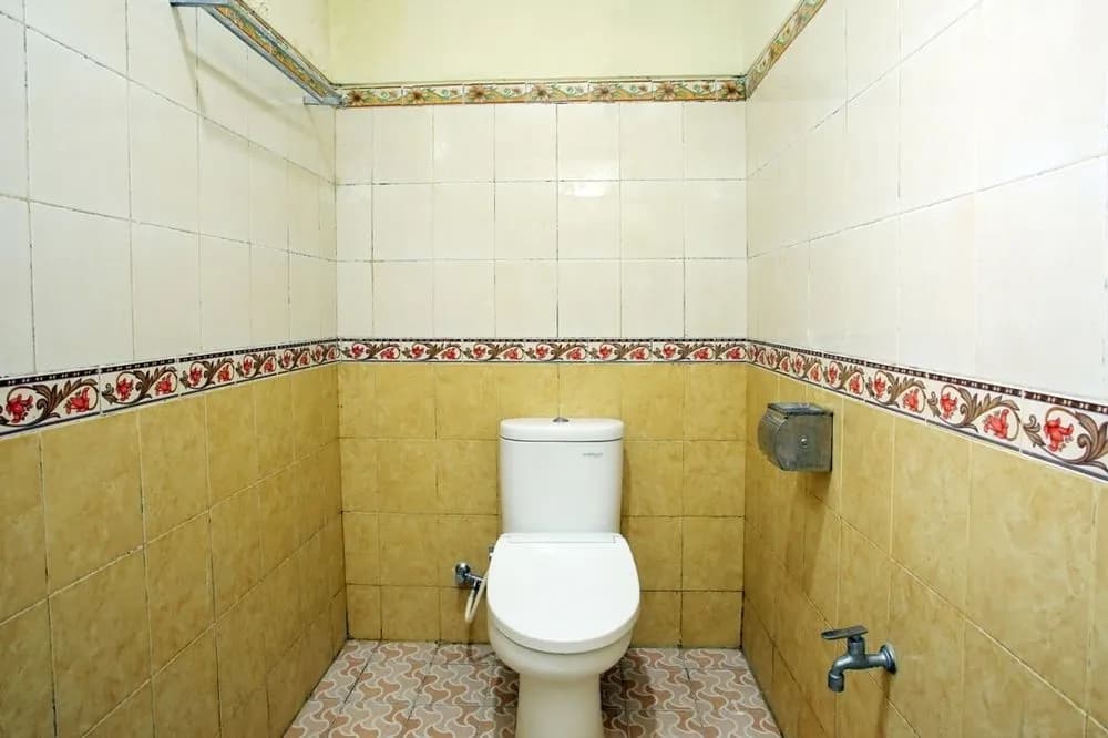RedDoorz Nakula Sunset Road - photo 10