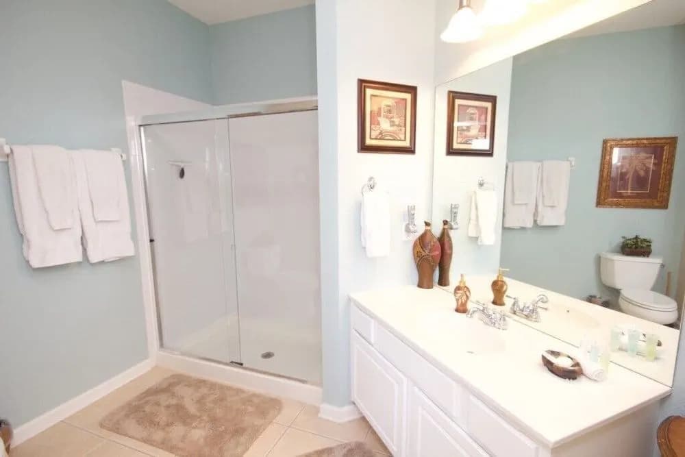 Executive Penthouse 3 Bedroom Condo by RedAwning - photo 6