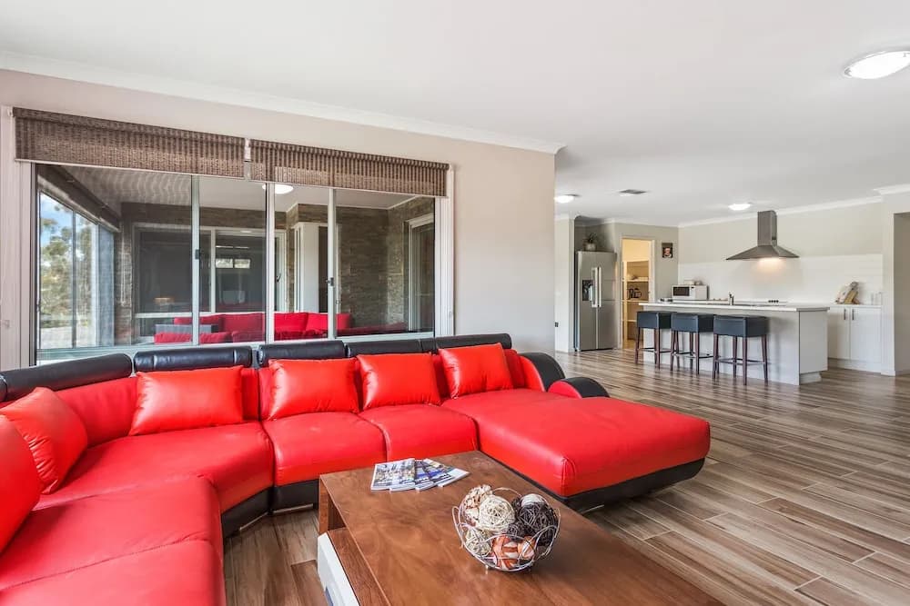 Bulla Hill Villas- Melbourne Airport - photo 15