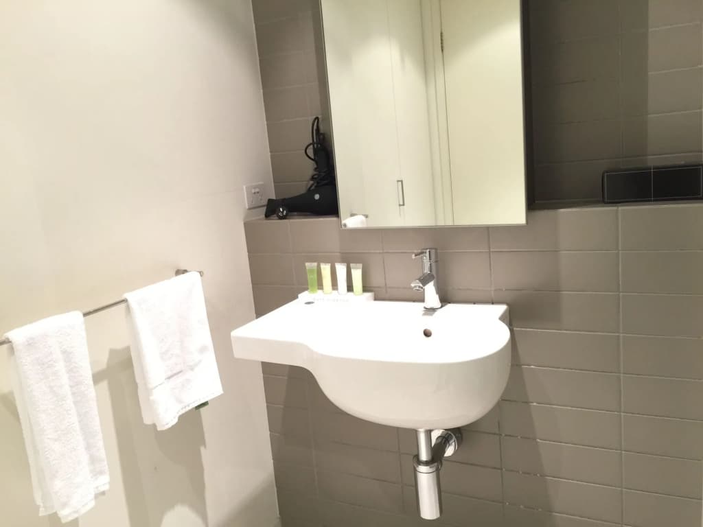 Melbourne SkyHigh Apartments - photo 8