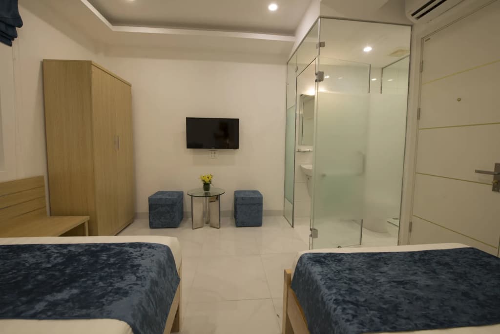 Hanoi Holiday Center Hotel - photo 5