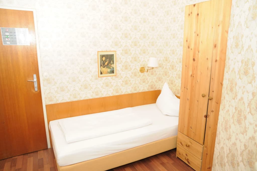 Hotel Pension Andreas - photo 5