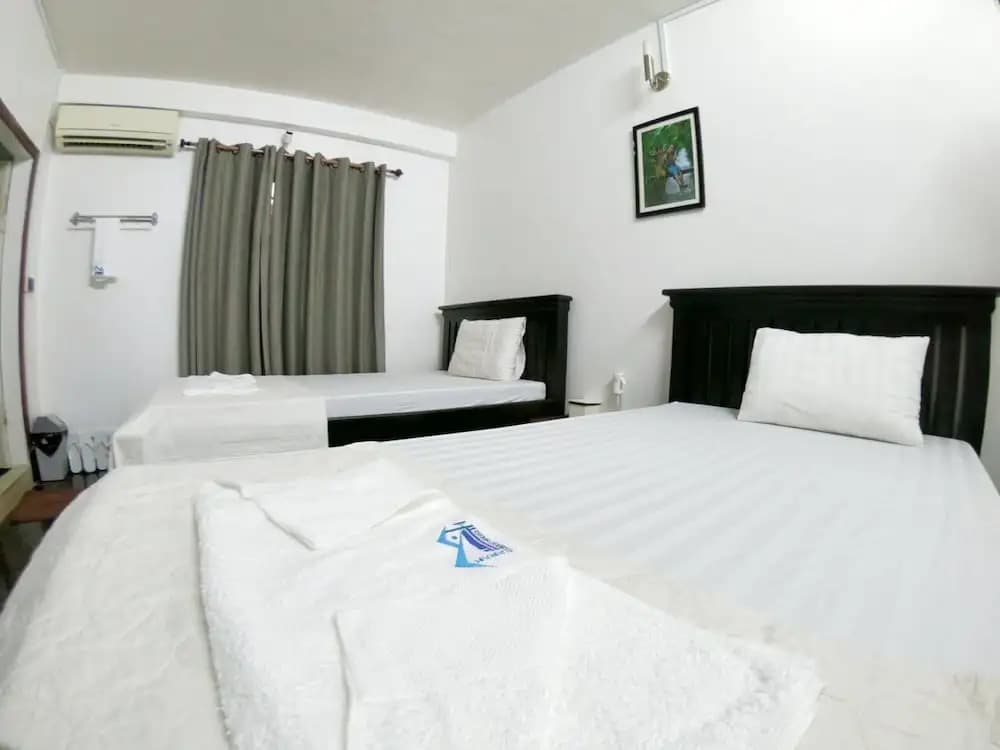 Sarah Guest House - photo 22