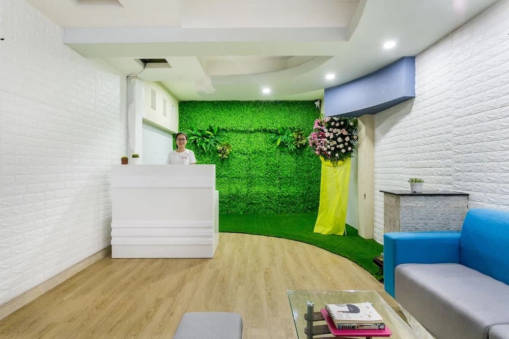 Yelo 2 Hostel - photo 2