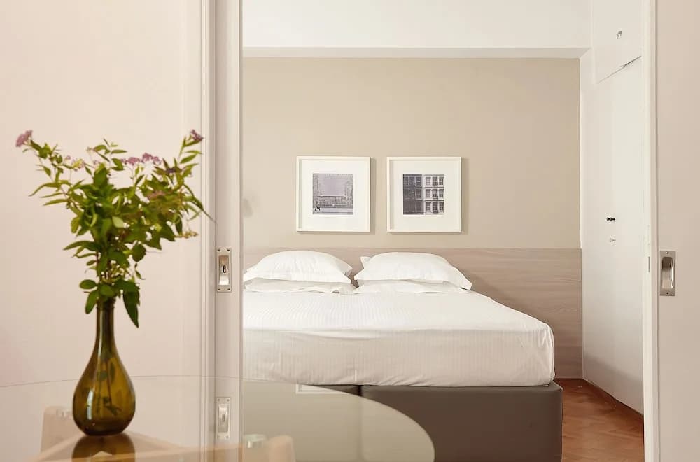 Parthenon Apartment - photo 2