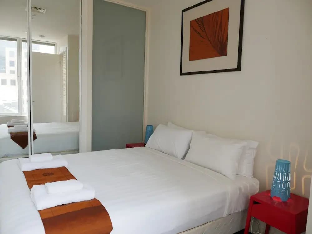 Corporate Stayz at Collins - photo 2